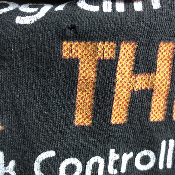 Stranger Things Netflix, small short sleeve T-shirt, game program Hawkins Inc sm - Picture 7 of 9